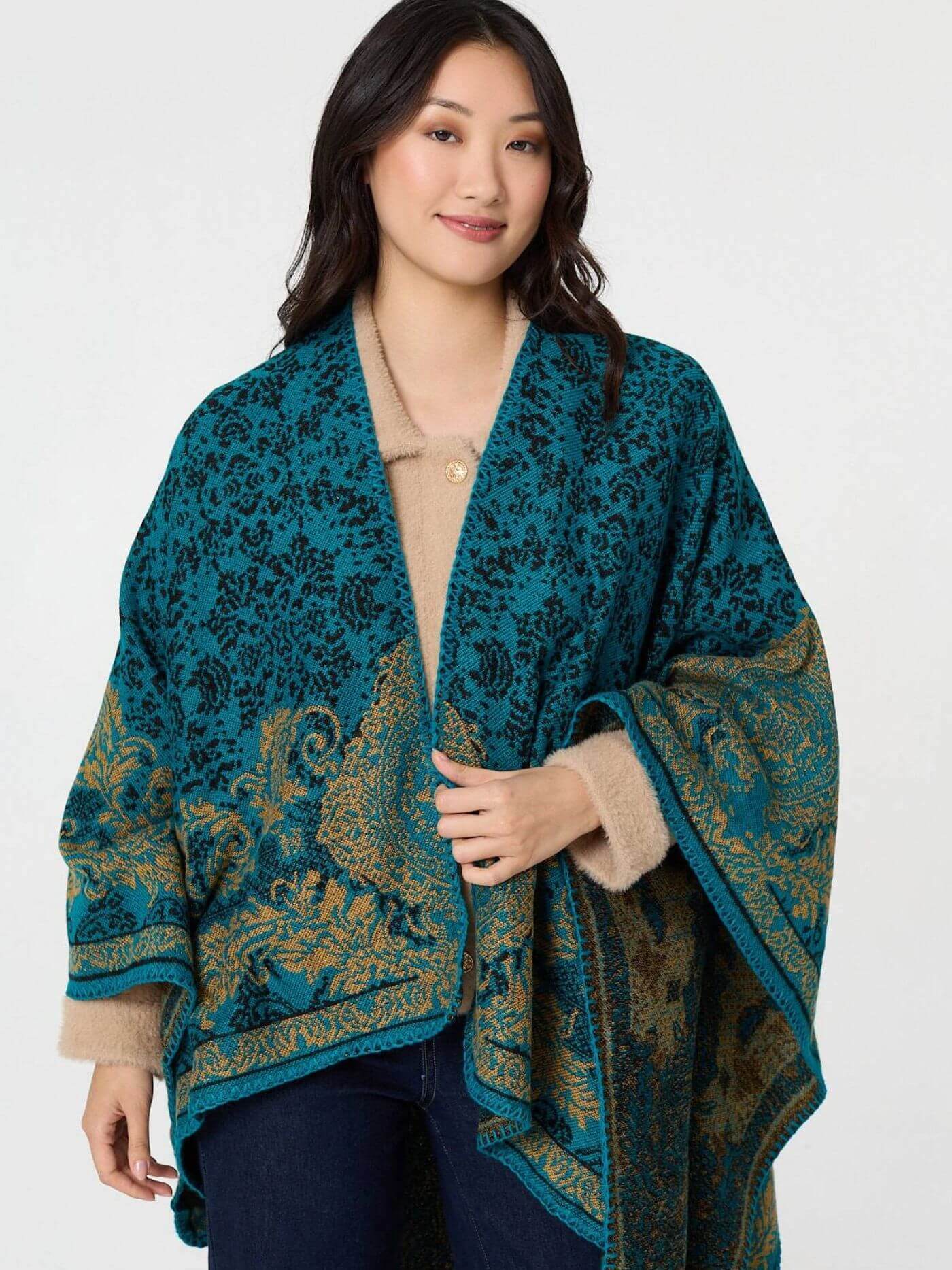 Cape Élégante et Douillette - oomedo™