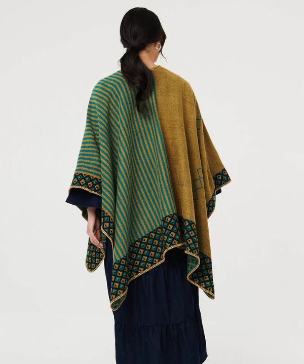 Cape Élégante et Douillette