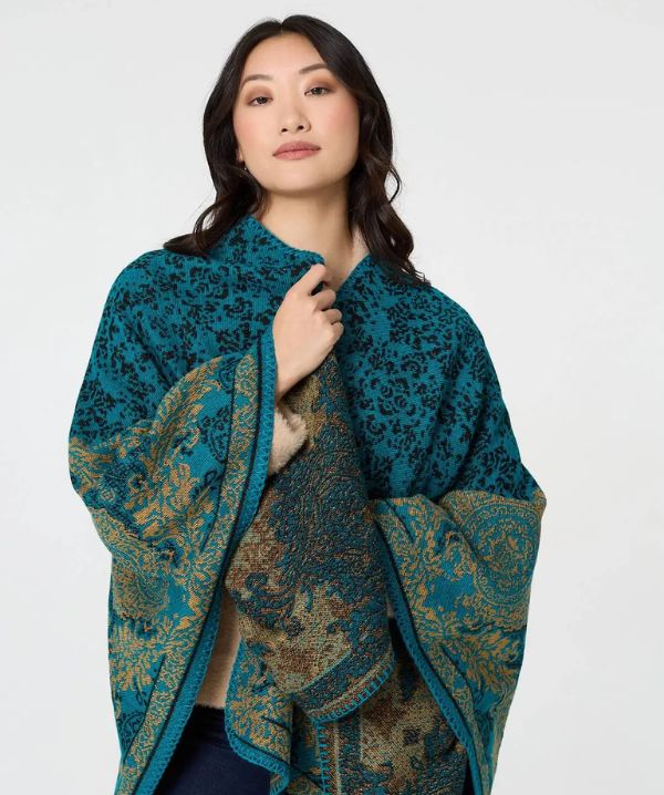 Cape Élégante et Douillette