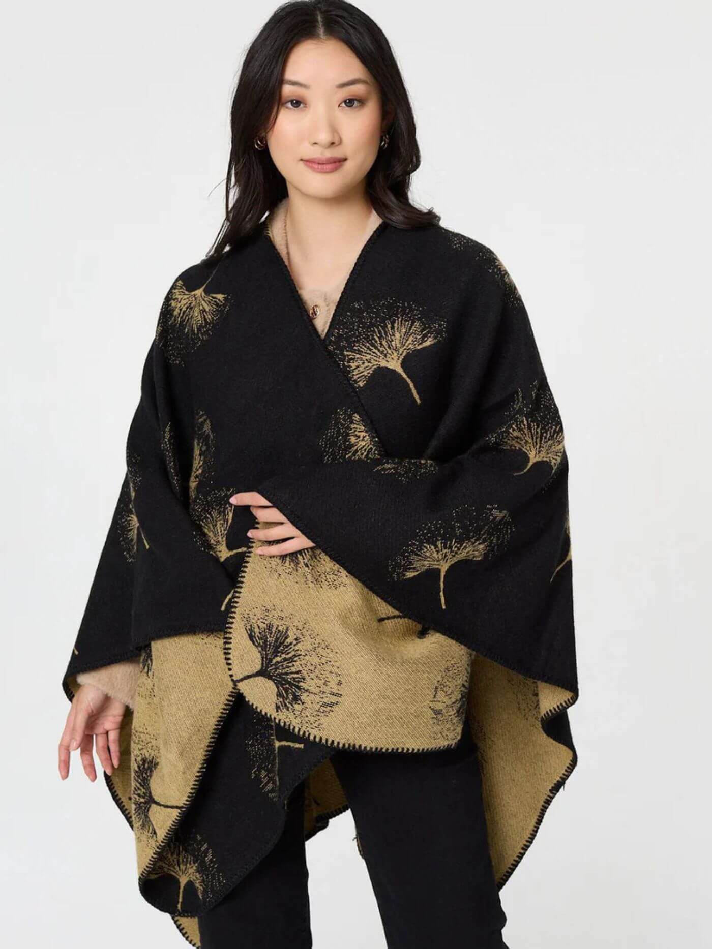 Cape Élégante et Douillette - oomedo™